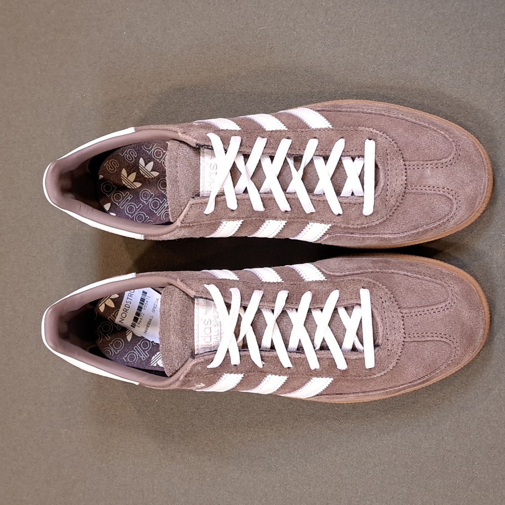 Adidas Handball Spezial - Color: Brown/Cream - Size: Men 11 - Picture 2 of 10